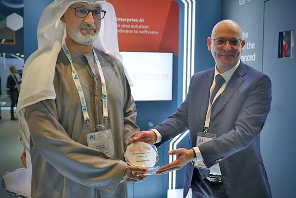 Dr. Abdulla Al Nuaimi Receives Channel Excellence Award 2024