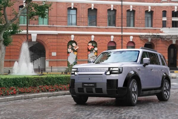 FREELANDER 8 Makes First Public Appearance Ahead of Official Abu Dhabi Launch